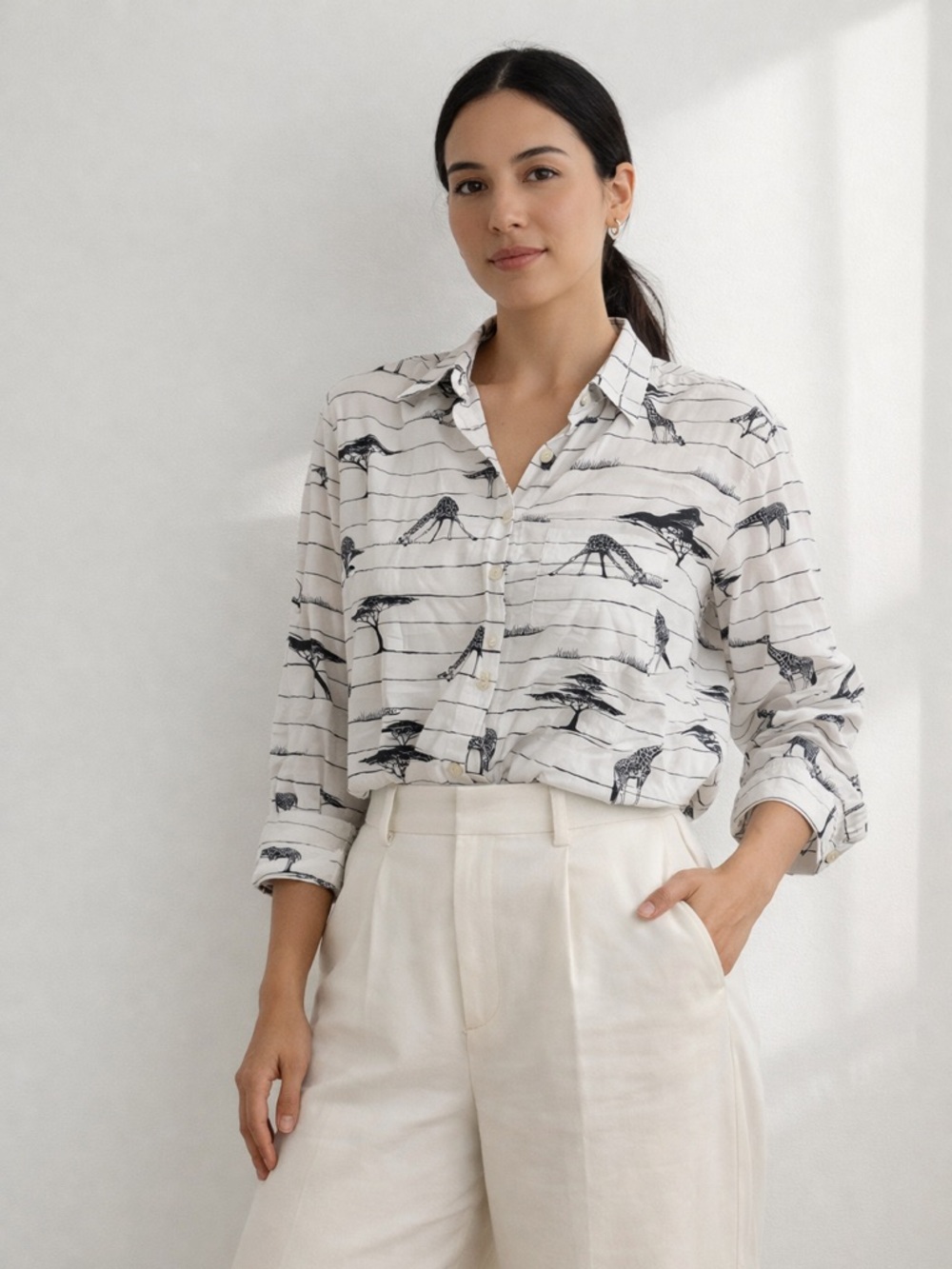 Jane and Delancey Giraffe Print Button Down Blouse- size M- white and black